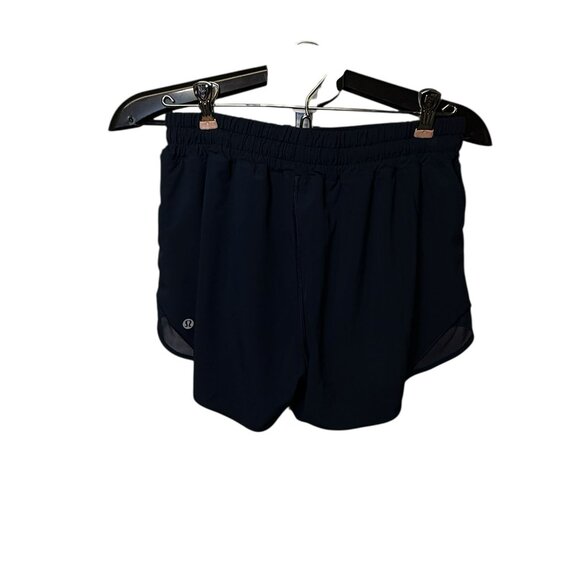 Women's Lululemon Hotty Hot Short II - Size 8 - 4" inseam - True Navy - Picture 12 of 13
